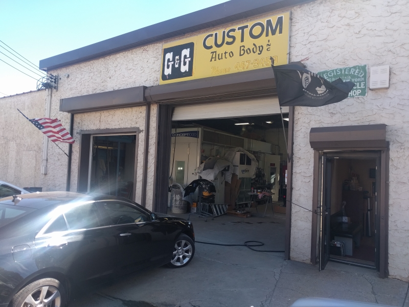 G&G Custom Auto Body Front Entrance
